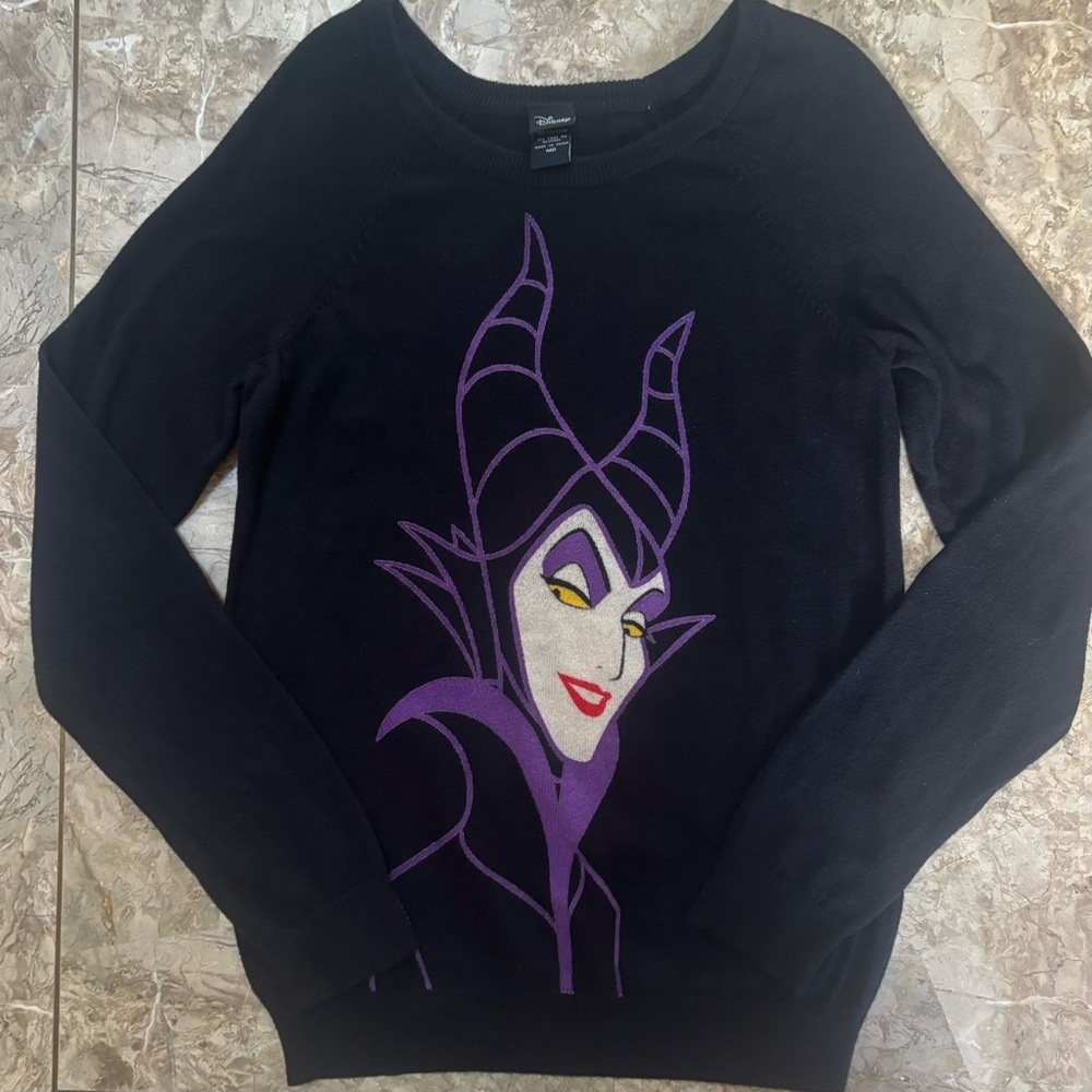 Disney Maleficent Black Sweater Size Medium / Villains Graphic Pullover - Picture 7 of 9